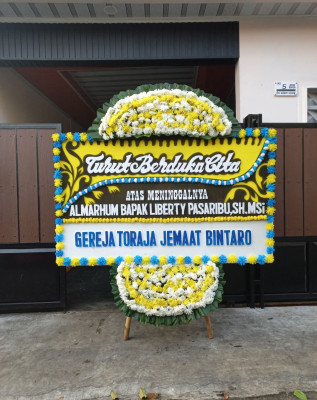 Papan Bunga Duka di Ganeas